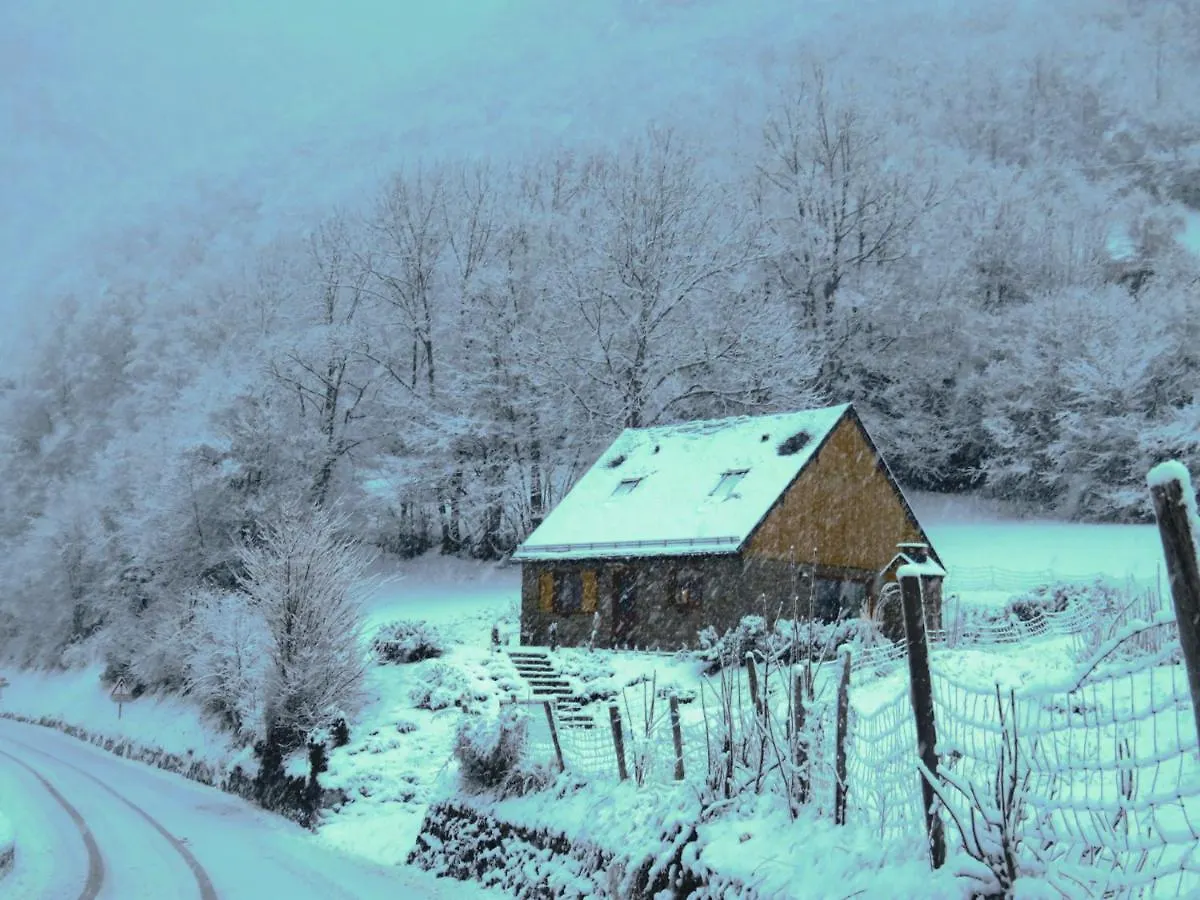 Chalet Le Bordarriben Sauna & Spa Gèdre Tatil Evi